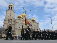 Невероятни кадри от честването на Трети март във Варна