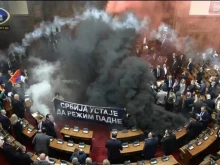 Бой в парламента в Сърбия