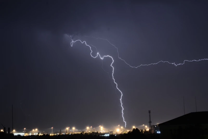 Meteo Balkans: Краят на текущото затопляне ще завърши с възможни гръмотевични бури