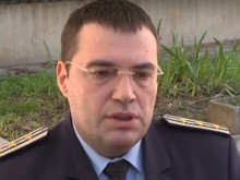 Наказват Емрах Стораро
