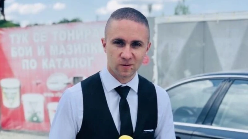 Върнаха в ефир репортер, който излъга, че е бит