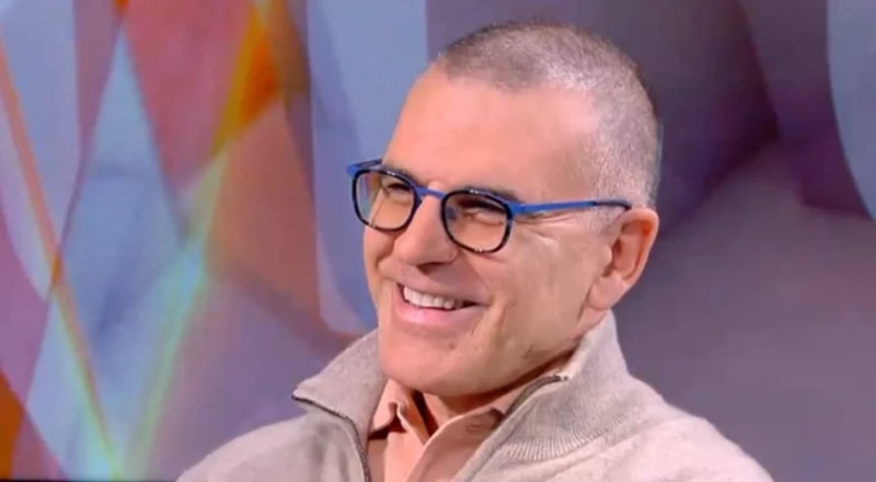 Симеон Дянков: Има смисъл в предложението на Делян Пеевски за държавни магазини в пощите