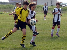 Локо и Ботев направиха 1:1 при набор 98