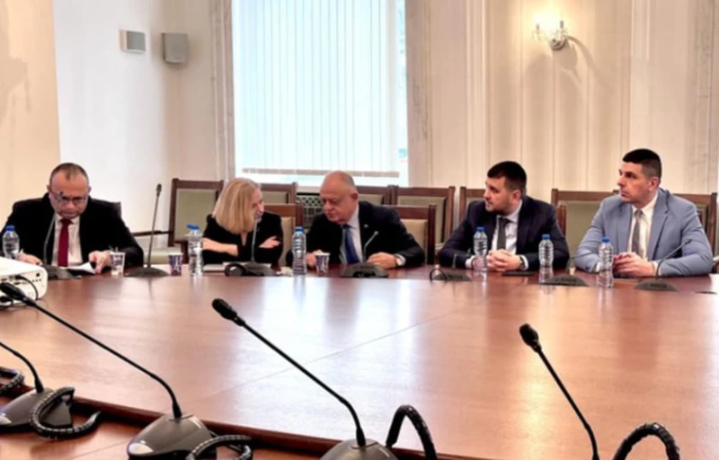 ДБ искат повече права за районните кметове