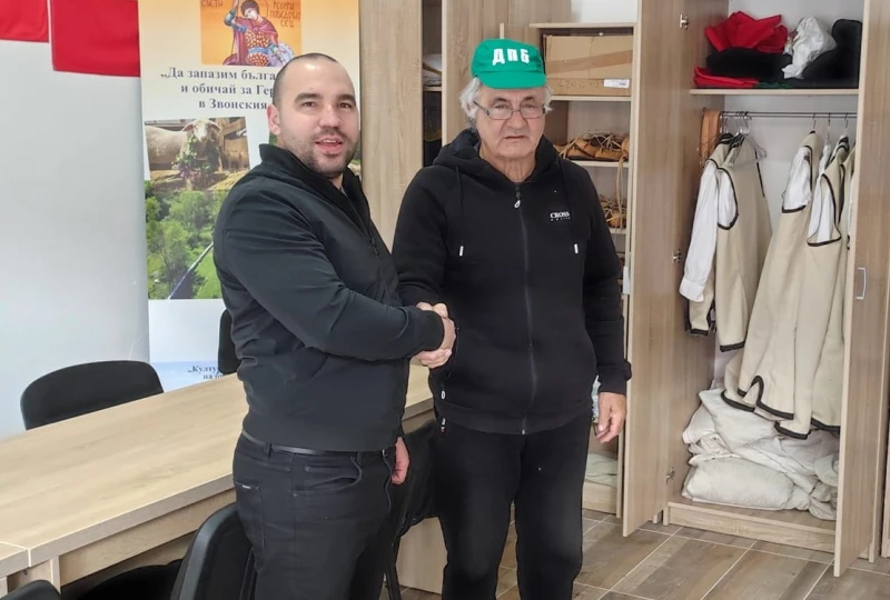 Почина Иван Таков