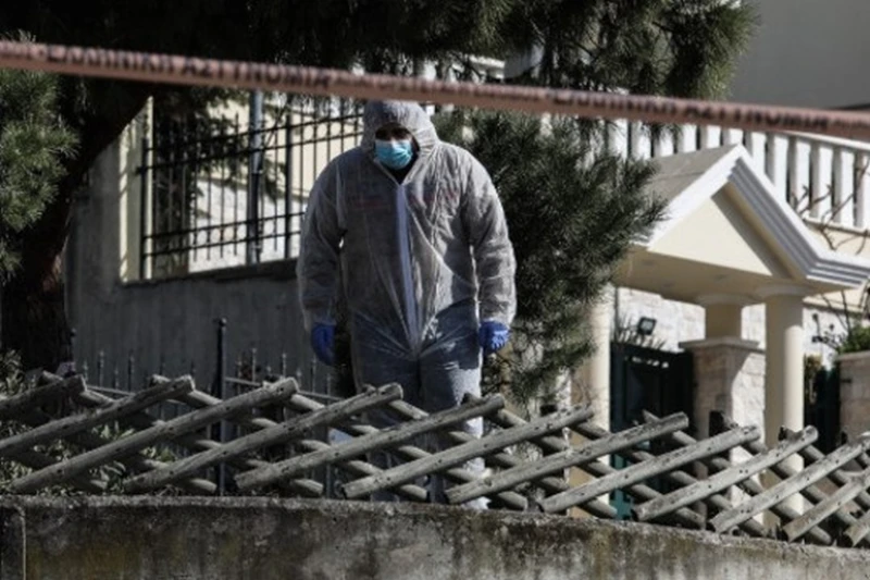 Мъж уби жена си и след това се самоуби в Солун 