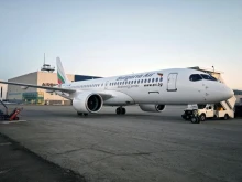       Airbus A220-300!
