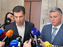 Кирил Петков: Ако управляващото мнозинство продължава да се опира на Пеевски, ще падне скоро