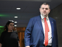 Пеевски за влизането на "Величие" в парламента: Имаме си едни сутеньори