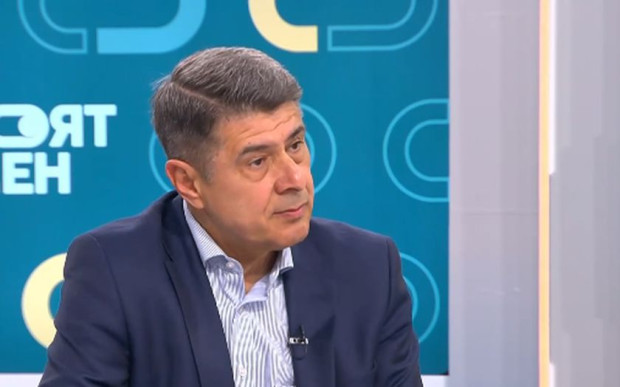 Голяма част от политиците през последните години гледат на системата