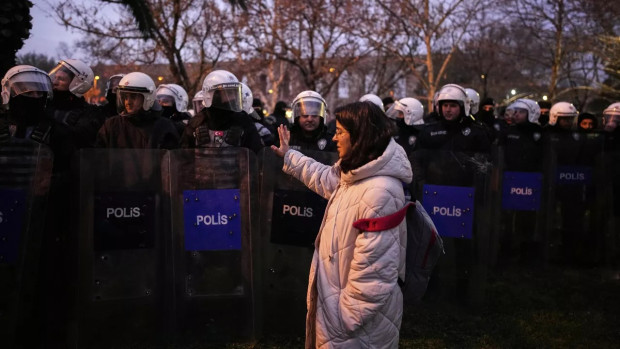 Губернаторството на Анкара направи изявление в което се посочва Действия