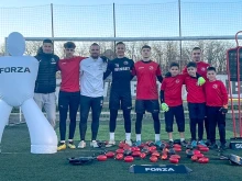 Фенове на Локо зарадваха вратарите в "черно-бялата" академия