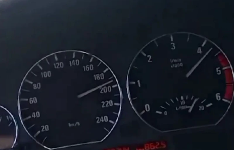 Мъж се похвали в социалните мрежи, че кара с 200 км/ч