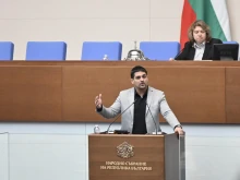 Радостин Василев отново е заместник - председател в НС