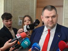 Делян Пеевски смъмри действията на премиера