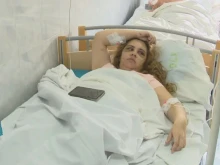 Жестоко пребитата в Ямбол Магдалена: Почна да ме удря, заключи вратата, пусна щорите, взе нож и го опря в гърлото ми