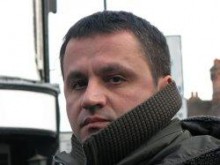 Илиян Джевелеков: Любовта е черно-бяла