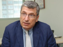Илиян Василев: Бързото подписване на новото споразумение за минералните ресурси между САЩ и Украйна няма как да се случи