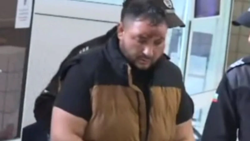 Съдът остави в ареста мъжа, отнел живота на двама души на магистрала "Тракия"