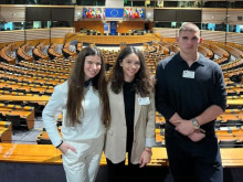 Студенти от МУ Пловдив участваха в дискусия в Европарламента за недостига на кадри