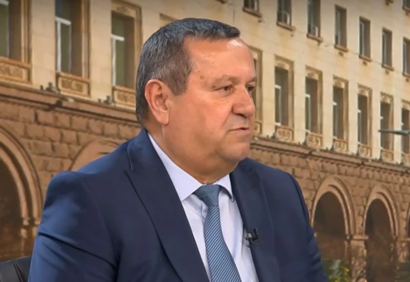 Хасан Адемов: Подкрепата за кабинета "Желязков" ни нанася имиджови и електорални щети