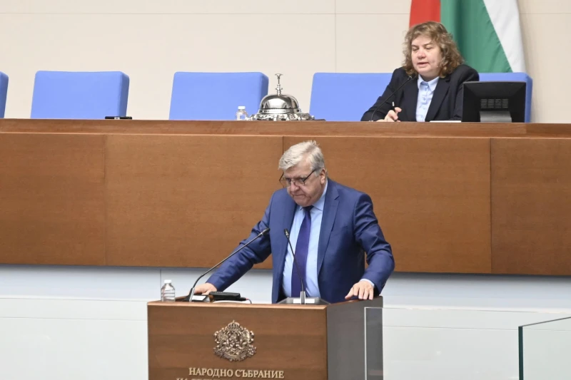 Манол Генов: Актуалното състояние на водните ресурси в страната не е цветущо