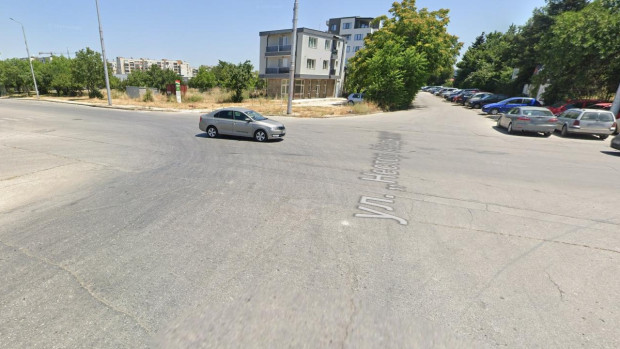 Затварят част от улица в голям квартал в Пловдив, автобуси ще са с променени маршрути