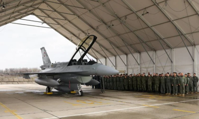 Вторият изтребител F-16 идва съвсем скоро!
