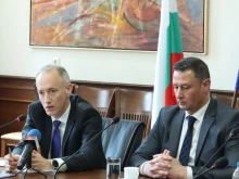 Министър Вълчев: Апелирам висшите училища да завишават изискванията си към студентите