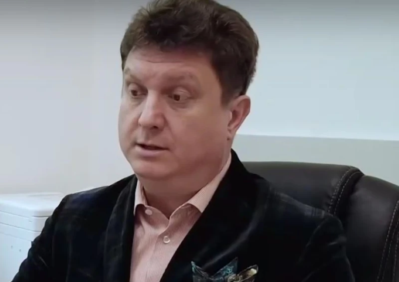 Директор на завод: Вижте колко по-добре живеем сега, отколкото преди