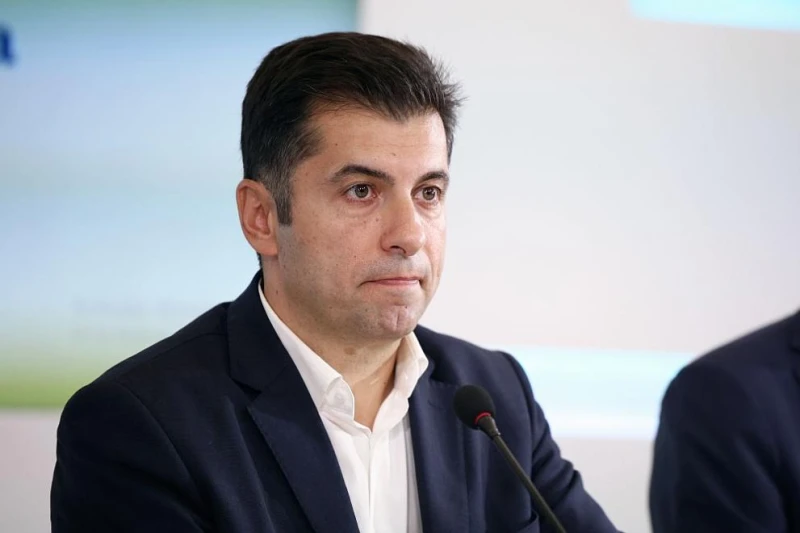 Кирил Петков обеща вот на недоверие през лятото