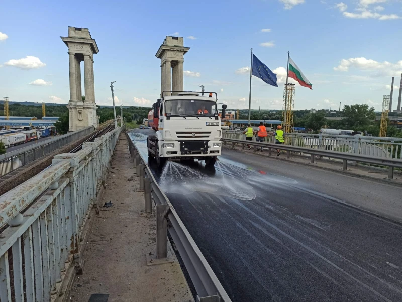 Преминаването през ГКПП "Дунав мост" след двата инцидента от вчера