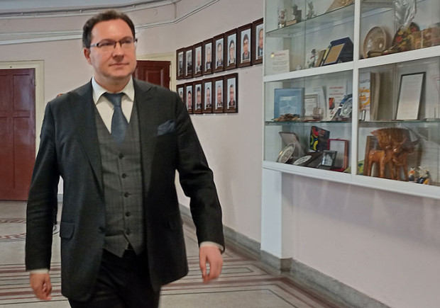 Министър Митов за Калин Литов: Вече не съществува за мен