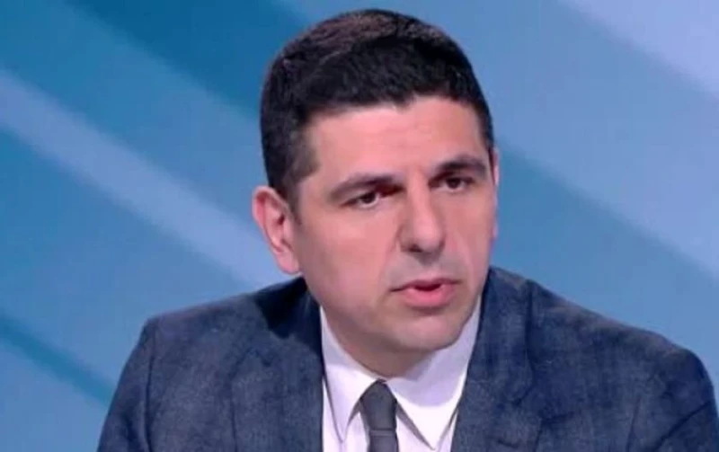 Ивайло Мирчев за случая "Пловдив": Оказа се, че има освен полицейски чадър, но и политически