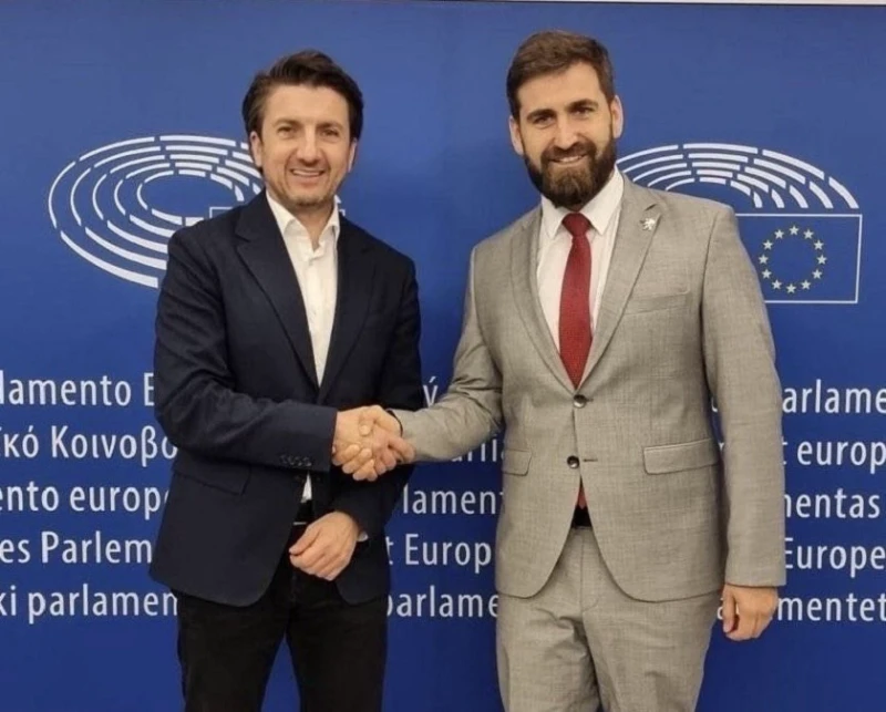 Боршош и Новаков защитиха българската позиция по Директива за пакетните пътувания