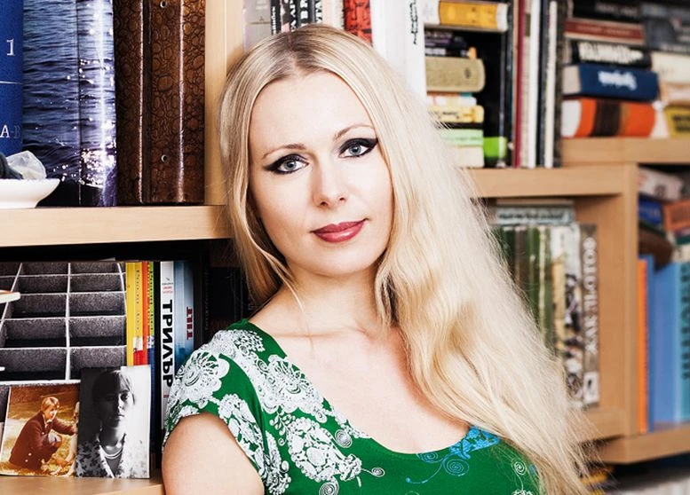 Днес става на 48, сравняват книгите й с чалга, дядо й е познат на милиони българи
