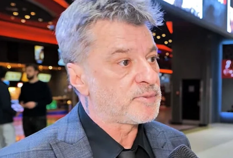 Роден е на днешния ден преди 56 години във Варна