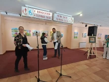Наградиха отличените от "Пролет върху листа" в Кюстендил