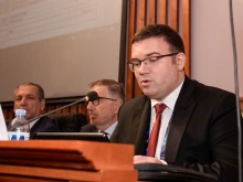 Албанец оглави европейските щанги