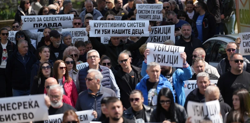 Задържаха бивши министри, бивш и настоящ директор заради пожара в Кочани