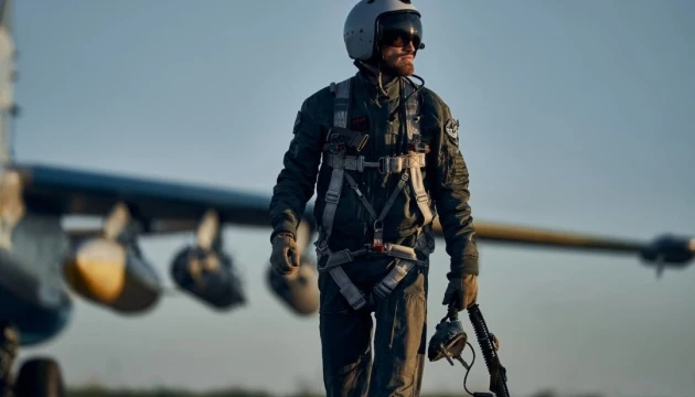Зеленски удостои посмъртно със званието "Герой на Украйна" пилота на F-16 Павел Иванов