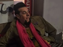  :    ,              