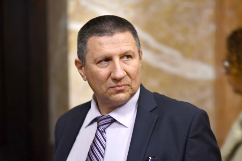 Сарафов разпореди ускоряване на работата по делата за причинена смърт при катастрофи