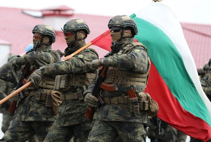 Военното министерство: Това не са повиквателни за обявена мобилизация
