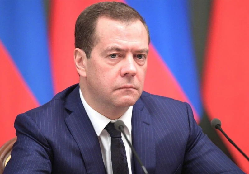Медведев: Русия ще намери решение по-бързо без Европа и САЩ