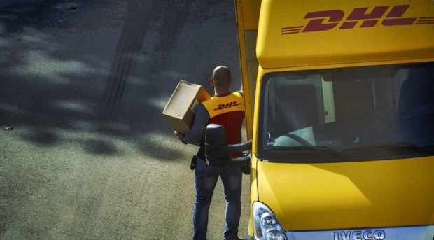 DHL ����� ���������� �� ������ � ���, ����� �� ��� 800 ������