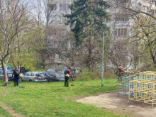 Делян Георгиев: Първото косене на тревните площи в столичния район "Изгрев" е към своя край