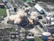 Появи се видео от повторния удар на ВСУ по склада за дронове в Курск