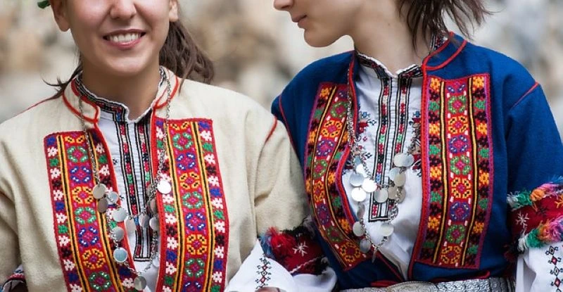 Състави от България, Турция и Северна Македония отбелязват Международния ден на танца в Гоце Делчев