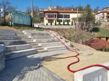 Преобразяват централния парк в село Оряховец с амфитеатър, алеи и ново осветление